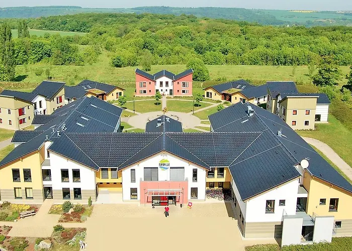  Euroville Jugend- Und Sporthotel